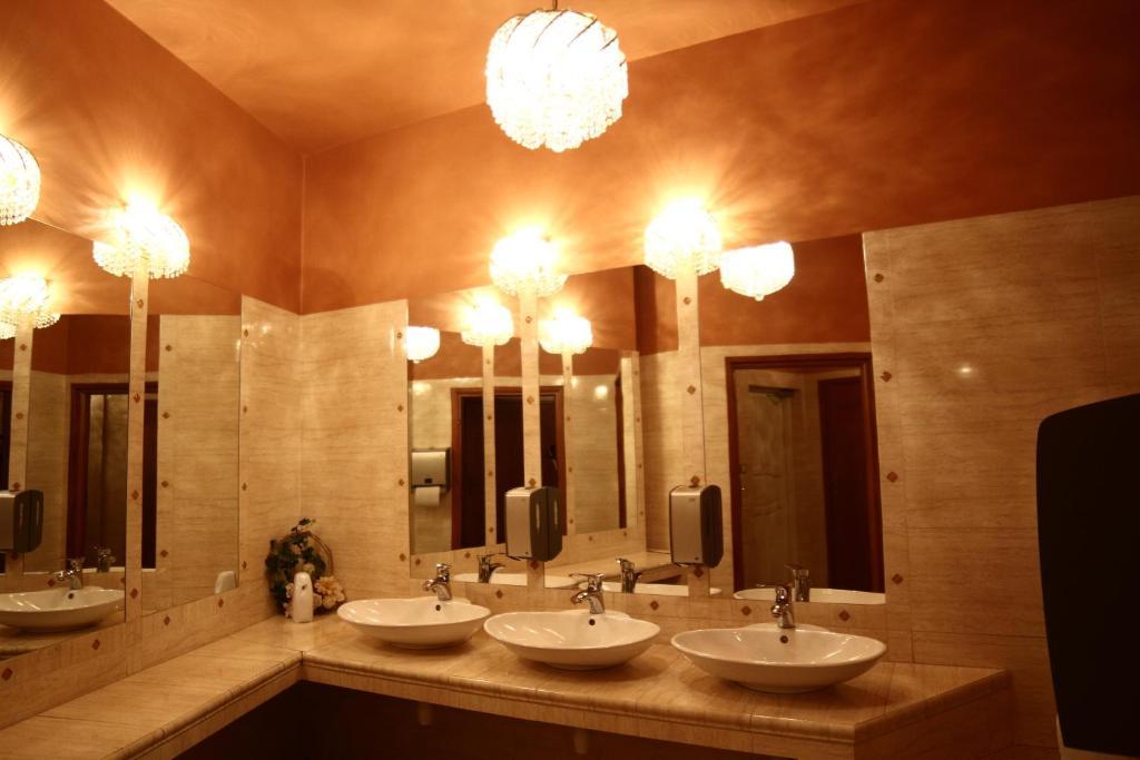 Hotel Na Bloniach Μπιέλσκο-Μπιάλα Εξωτερικό φωτογραφία